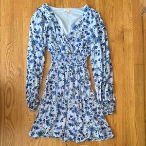 Gianni Bini Blue Floral Long Sleeve Dress